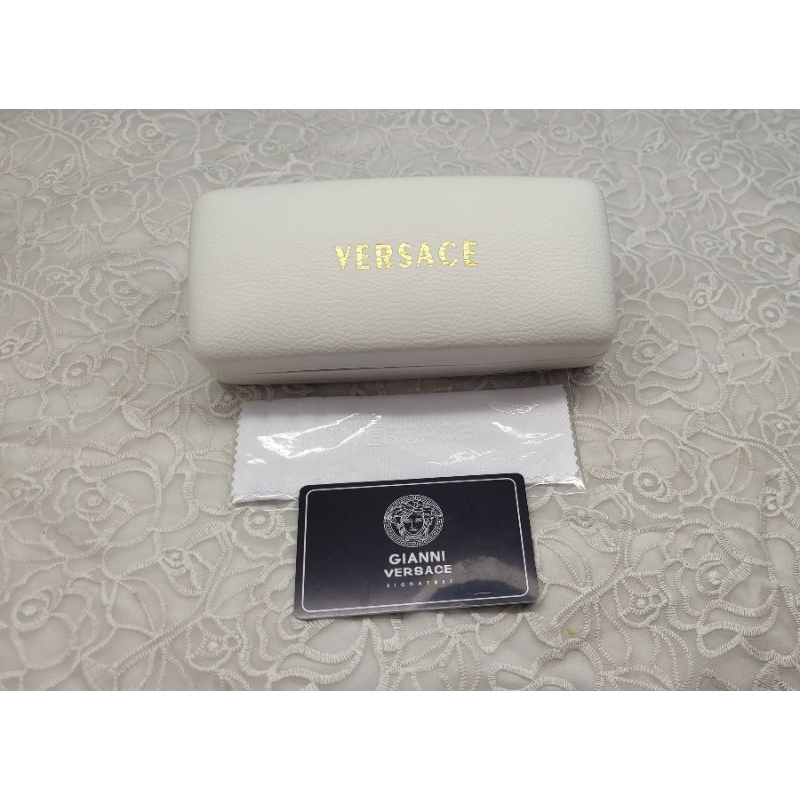 Hộp đựng kính Ver.sace B