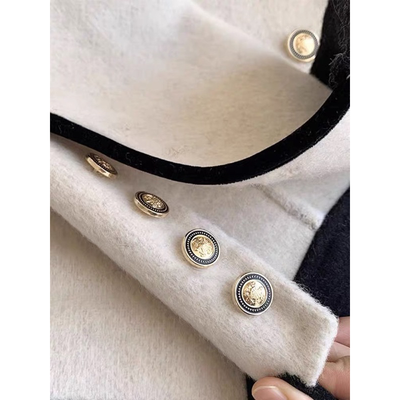 Áo dạ tweed  mềm mịn phối màu xinh xắn hàng quảng châu