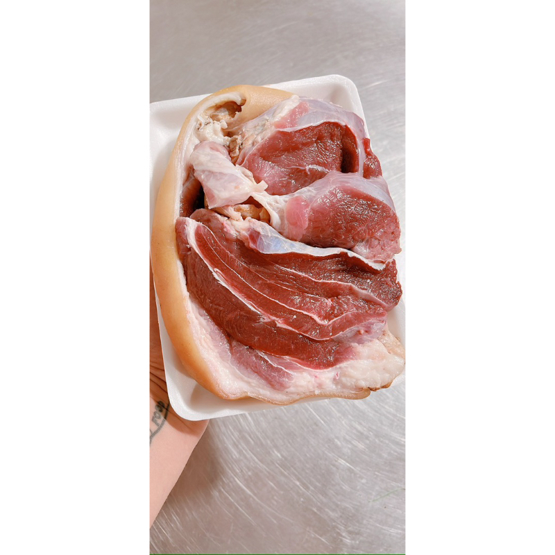 THỊT ĐÙI NAI TƯƠI CÓ DA  Cấp Đông 1kg