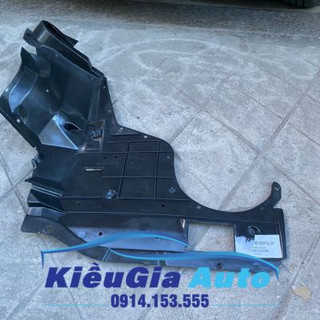 Chắn bùn gầm máy mazda 323 2001-2004
