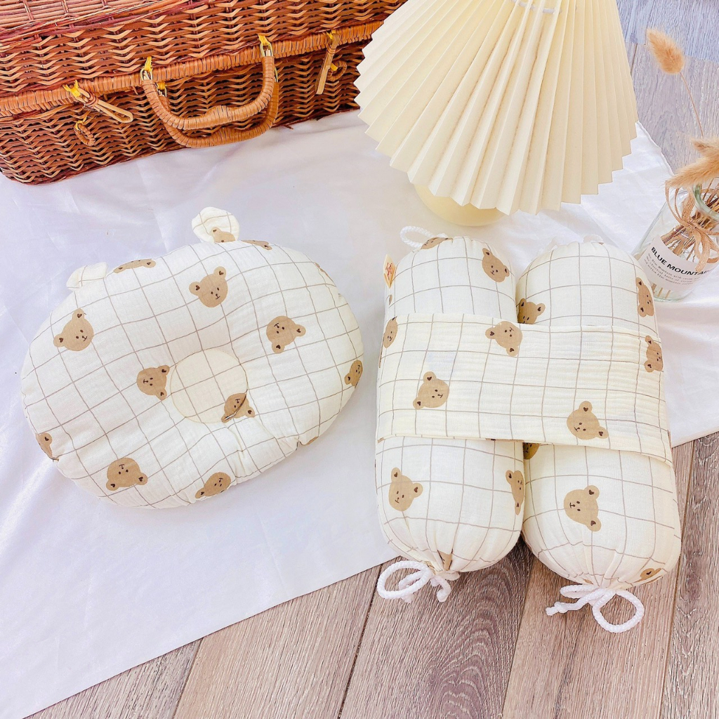 Chặn Bông Muslin Kèm Gối Cho Bé