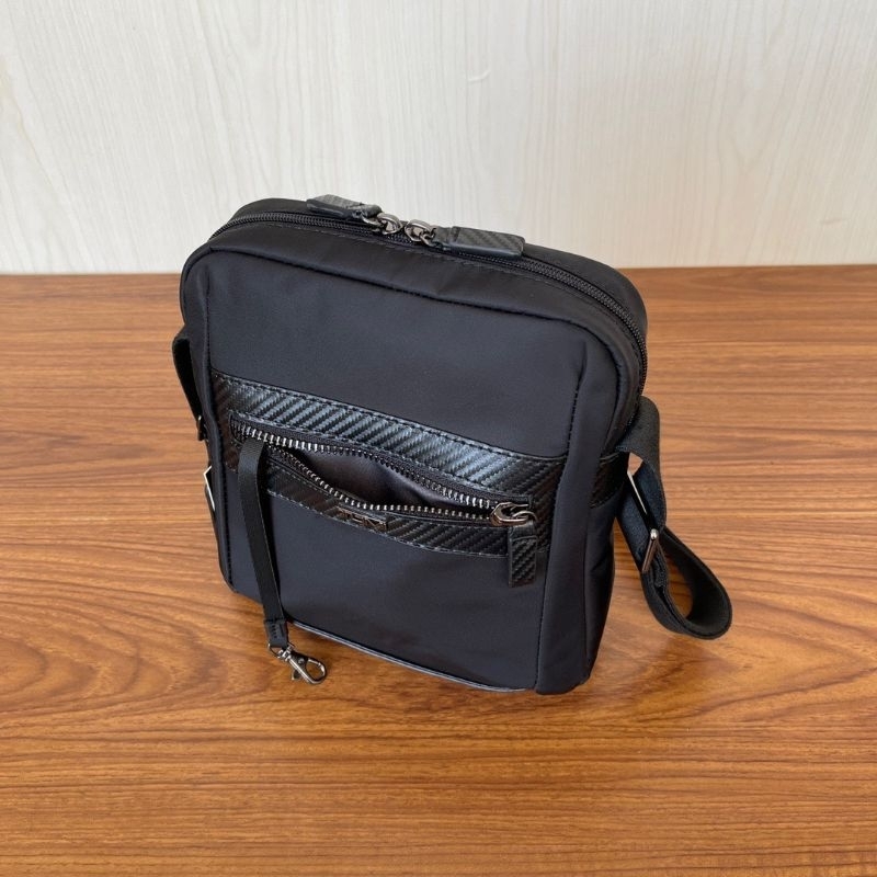 TÚI TUMI NAM AUTH XỊN.