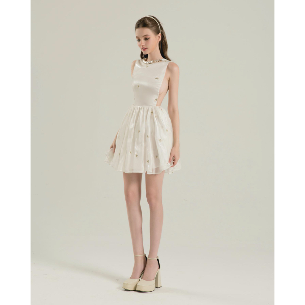 Đầm midi chất liệu tơ thêu hoa cao cấp The Peachy - Soraka Dress