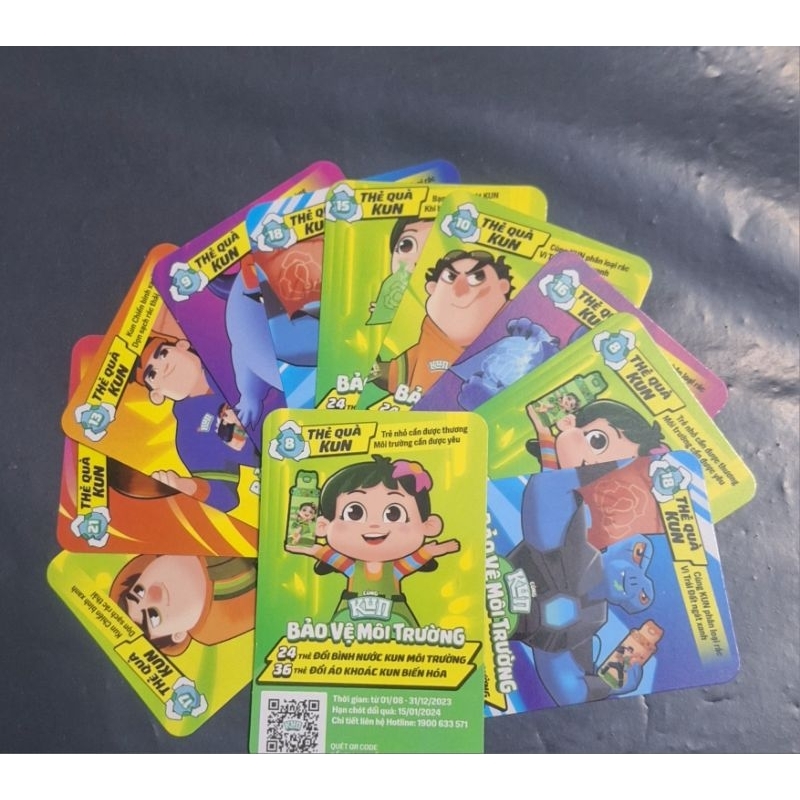 Thẻ quà kun đổi bình nước Kun môi trường và ao khoác kun biến hóa