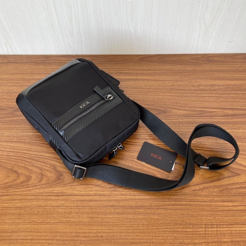 TÚI TUMI NAM AUTH XỊN.