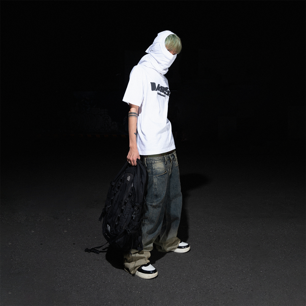 Quần Jeans Wash Rách Veindals