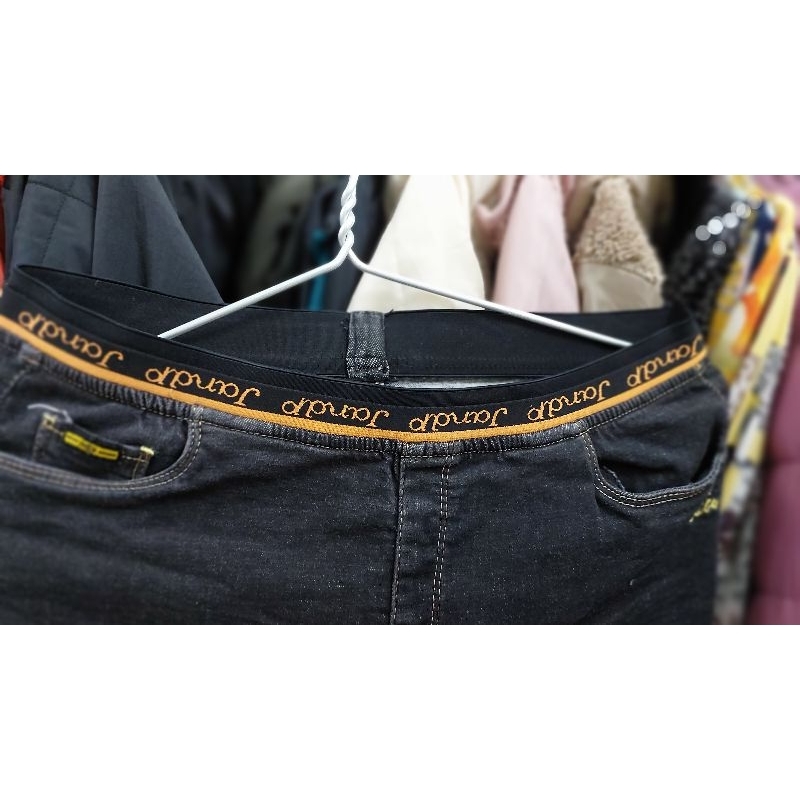 Quần Jean nữ 4 size L eo 80-82cm.