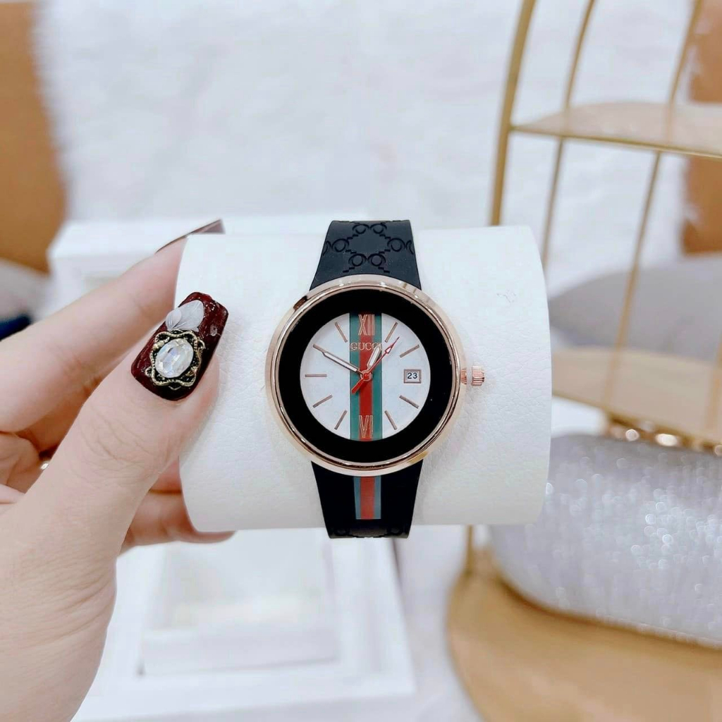 Đồng Hồ Nữ Gucci JAPAN WATCH Thiết Kế Họa Tiết Đơn Giản Dây Da Cao Cấp Size 36mm