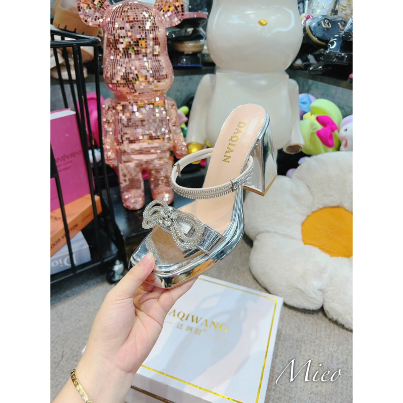Guốc đế đúp kết nơ đá bạc bling bling đi được 2 kiểu sandal và guốc