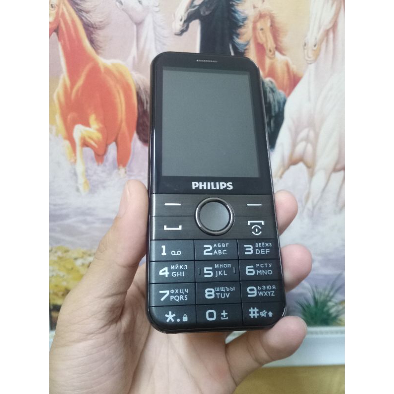 Điện thoại Philips xenium E580 new 99%