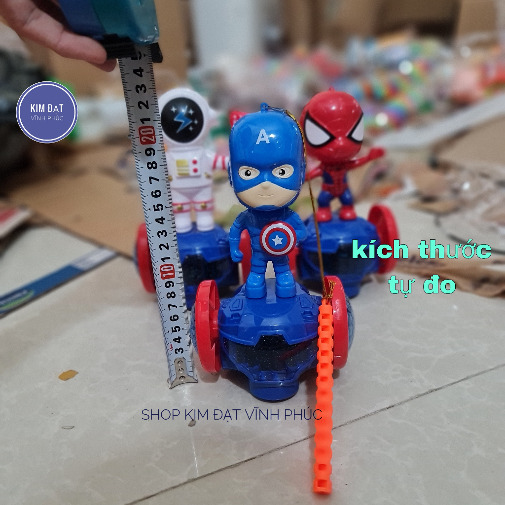 Đèn lồng siêu nhân người nhện , phi hành gia mẫu mới 2023 . người nhện đi xe thăng bằng có tay cầm đèn sáng và nhạc