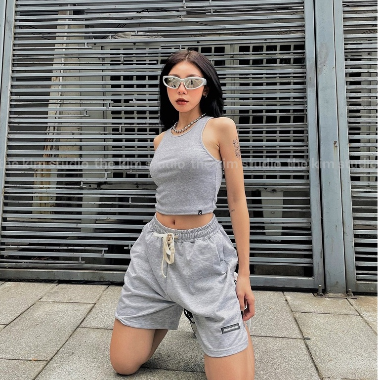 Áo ba lỗ trơn croptop thun tăm The Kim, áo croptop 3 lỗ sát nách cho nữ ôm Body | BigBuy360 - bigbuy360.vn