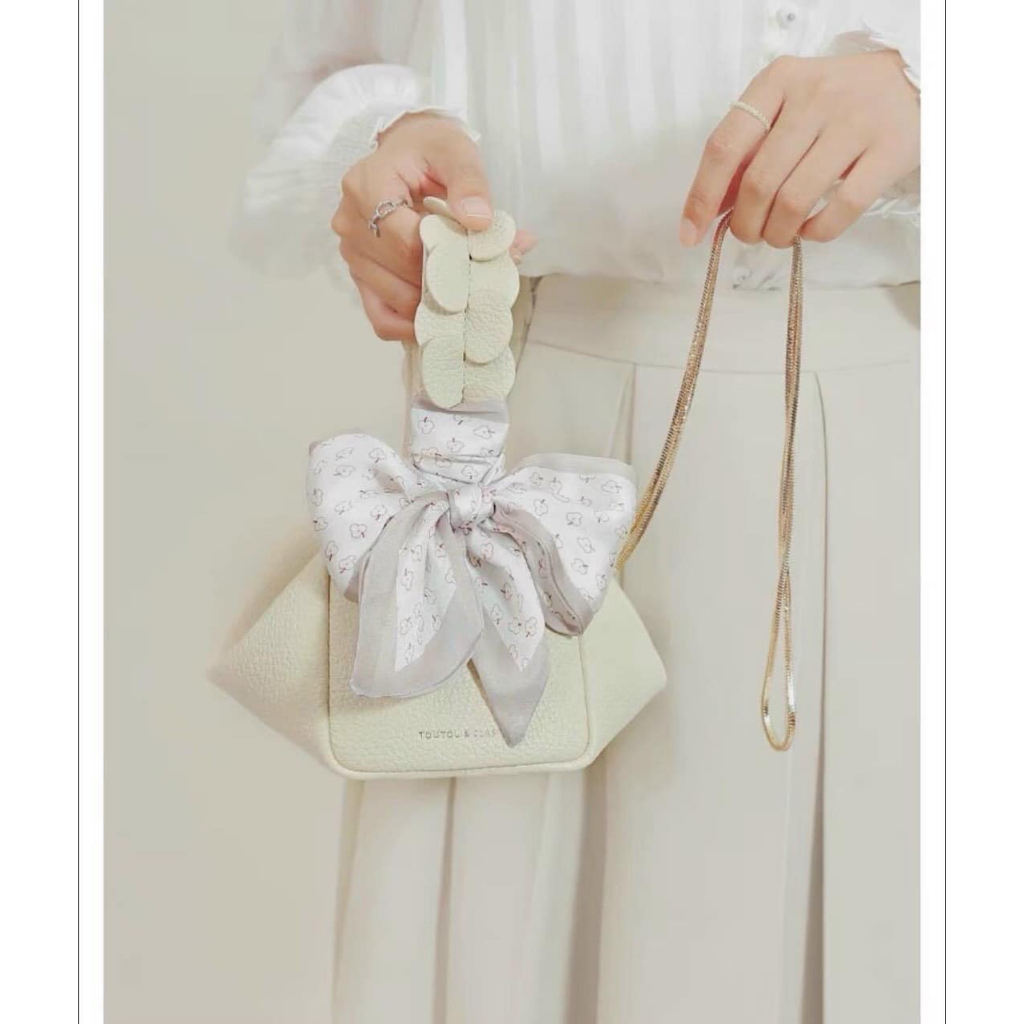 Túi TouTou DA THẬT SIÊU XINH.