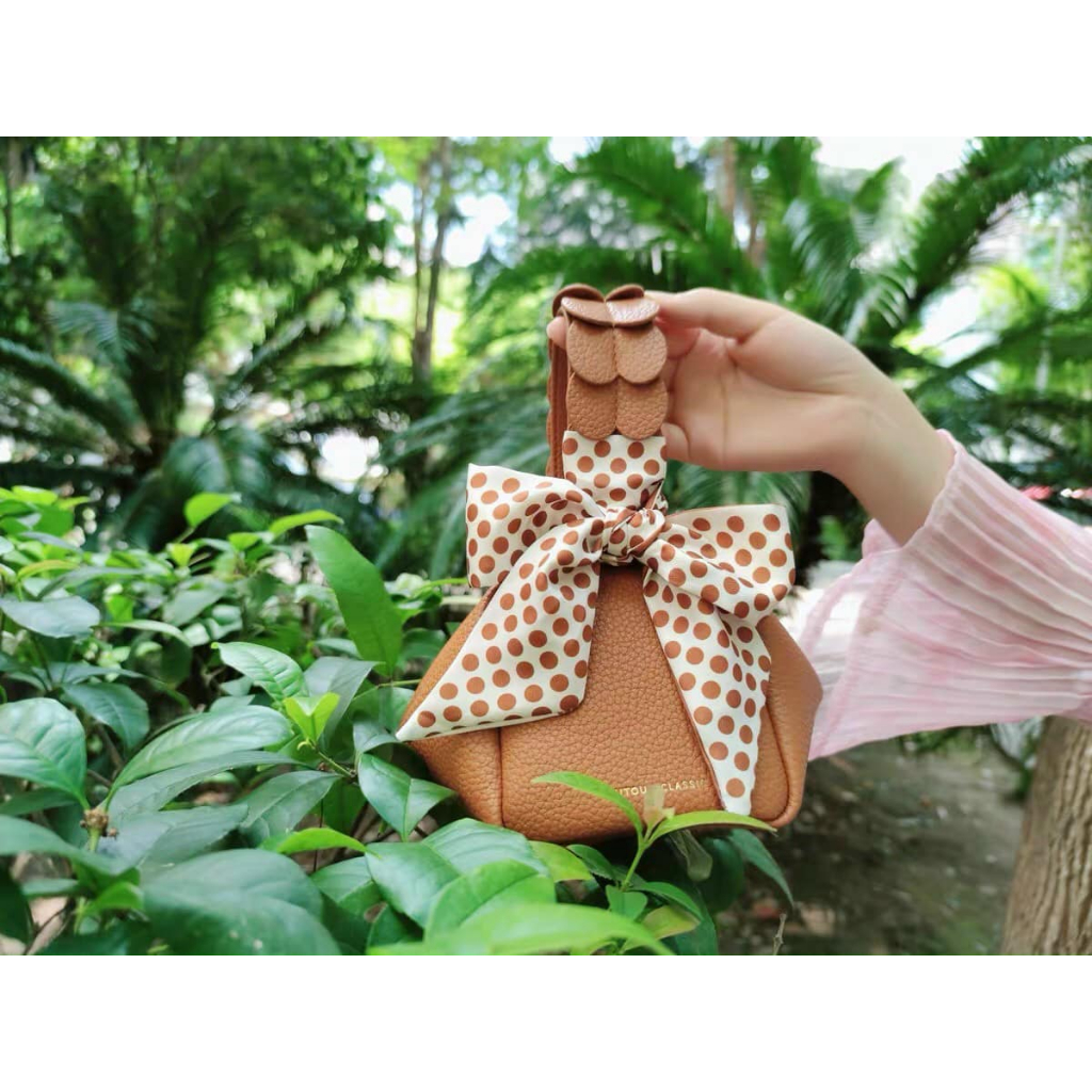 Túi TouTou DA THẬT SIÊU XINH.