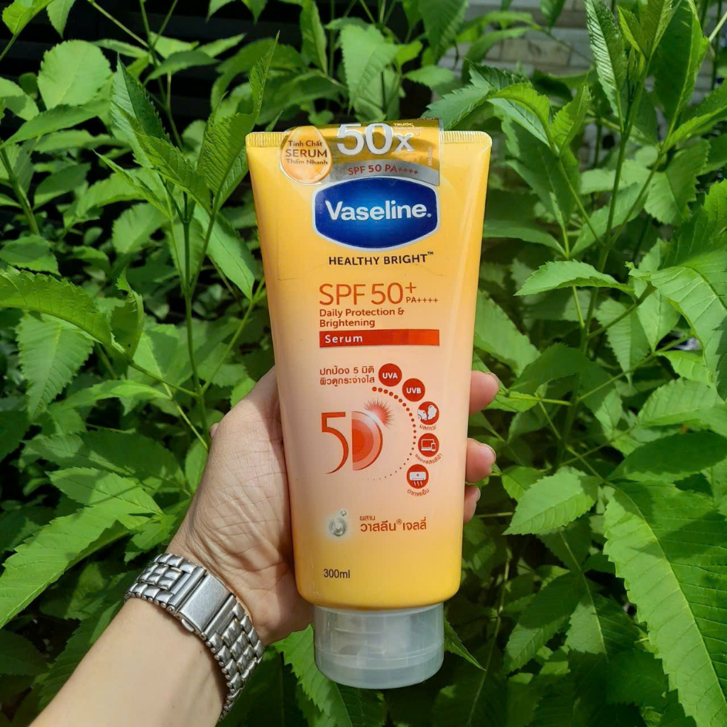 Serum chống nắng cơ thể Vaseline 50x bảo vệ da với SPF 50+ PA++++ giúp da sáng hơn gấp 2X