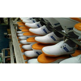 Giày bata học sinh cấp 2(kèm dây)