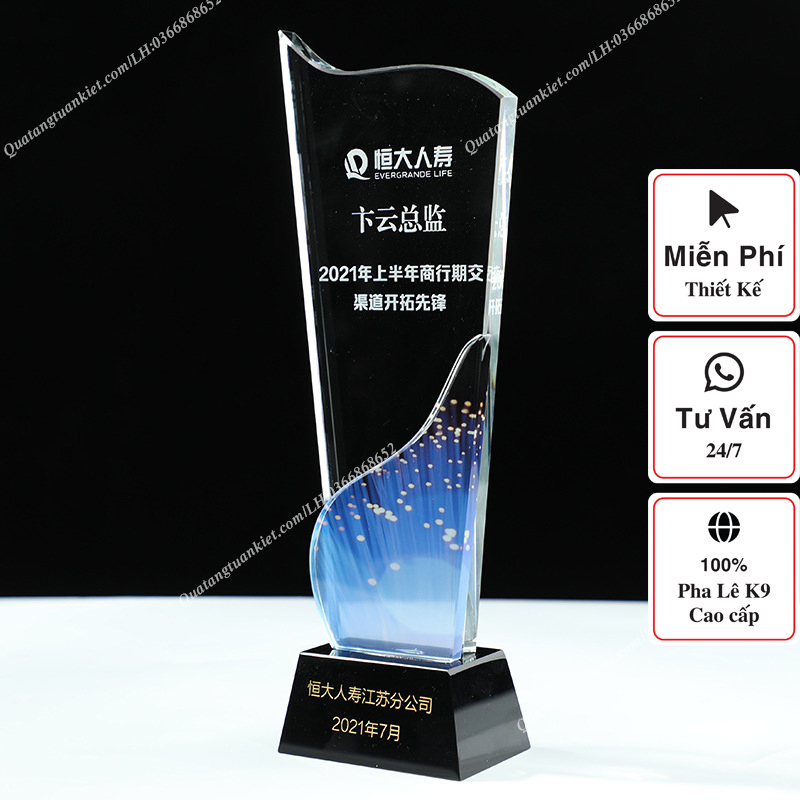 Cúp pha lê 2 thân đế đen