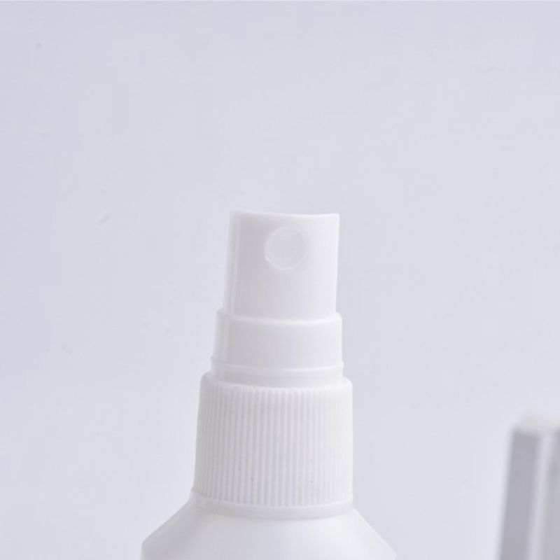 Nước rửa kính Lọ nước lau xịt kính chuyên dụng - Kính mắ,t Lens Cleaner AO (60ML)