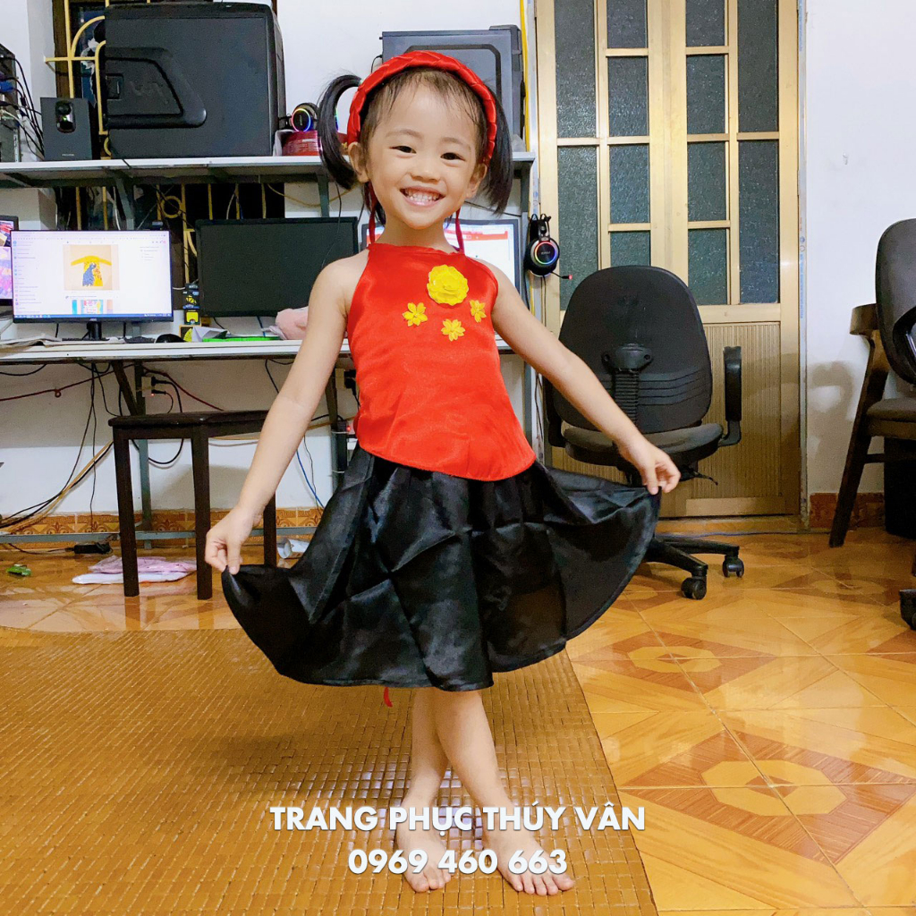 🍄 Yếm Đào Trẻ Em - Người Lớn. Yếm Váy Cho Bé Mầm Non, Tiểu Học, Trung Hoc và Cô Giáo Mầm Non