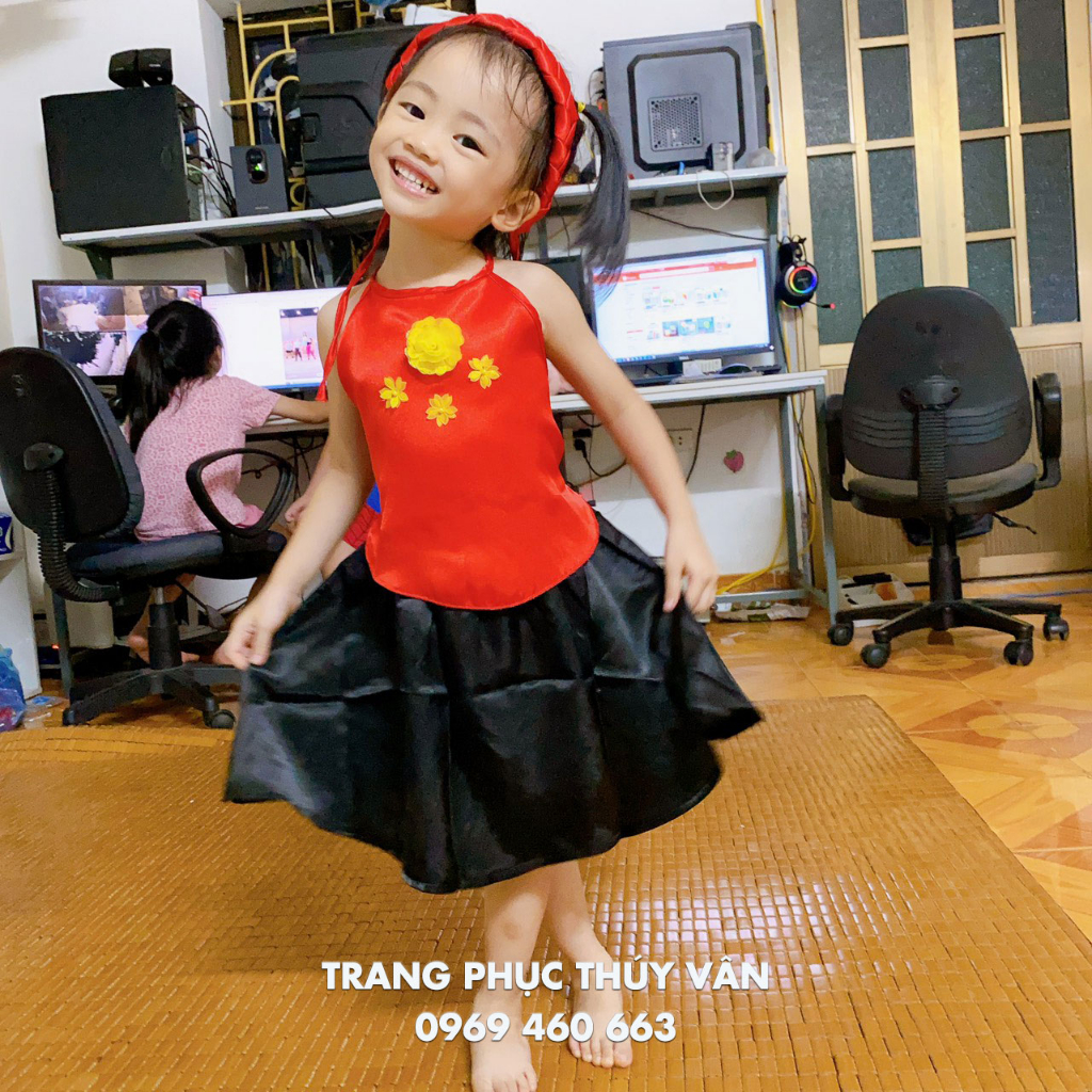 🍄 Yếm Đào Trẻ Em - Người Lớn. Yếm Váy Cho Bé Mầm Non, Tiểu Học, Trung Hoc và Cô Giáo Mầm Non