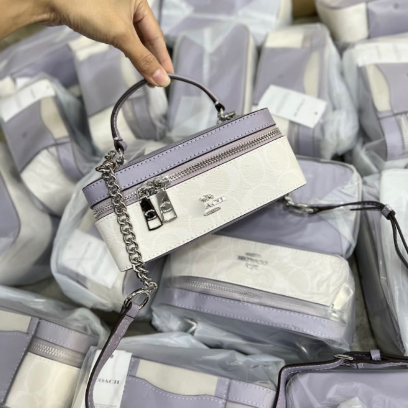 Túi COACH Train Case Crossbody