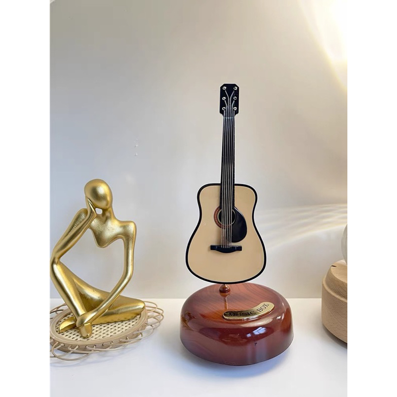 Mô Hình Máy Phát Nhạc Loa Kèn Cổ Điển Vintage Dùng Để Trang Trí Decor Làm Quà Tặng