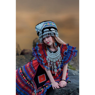 Trang phục dân tộc Hmong thiết kế sẵn size M dưới 57kg