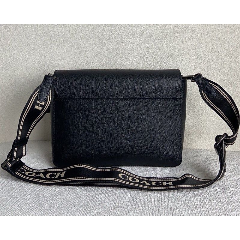 TÚI COACH MESSENGER INTERIOR