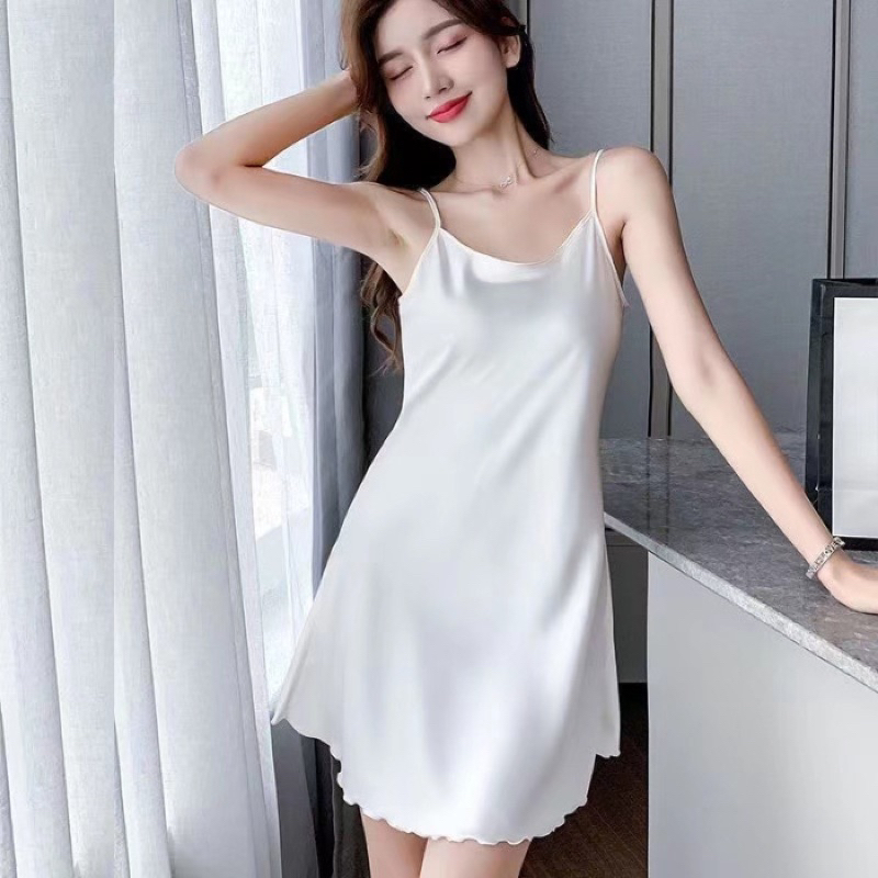 Đầm ngủ mặc nhà hai dây form chữ A