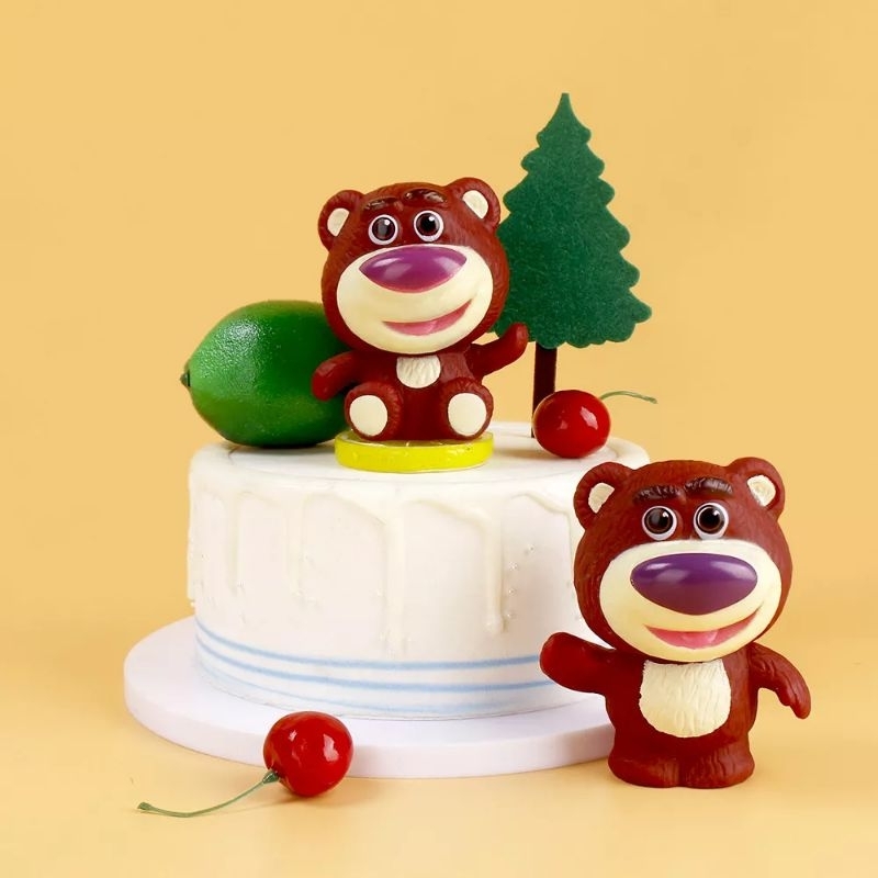 Gấu dâu lotso trang trí bánh kem, gấu nhựa hồng