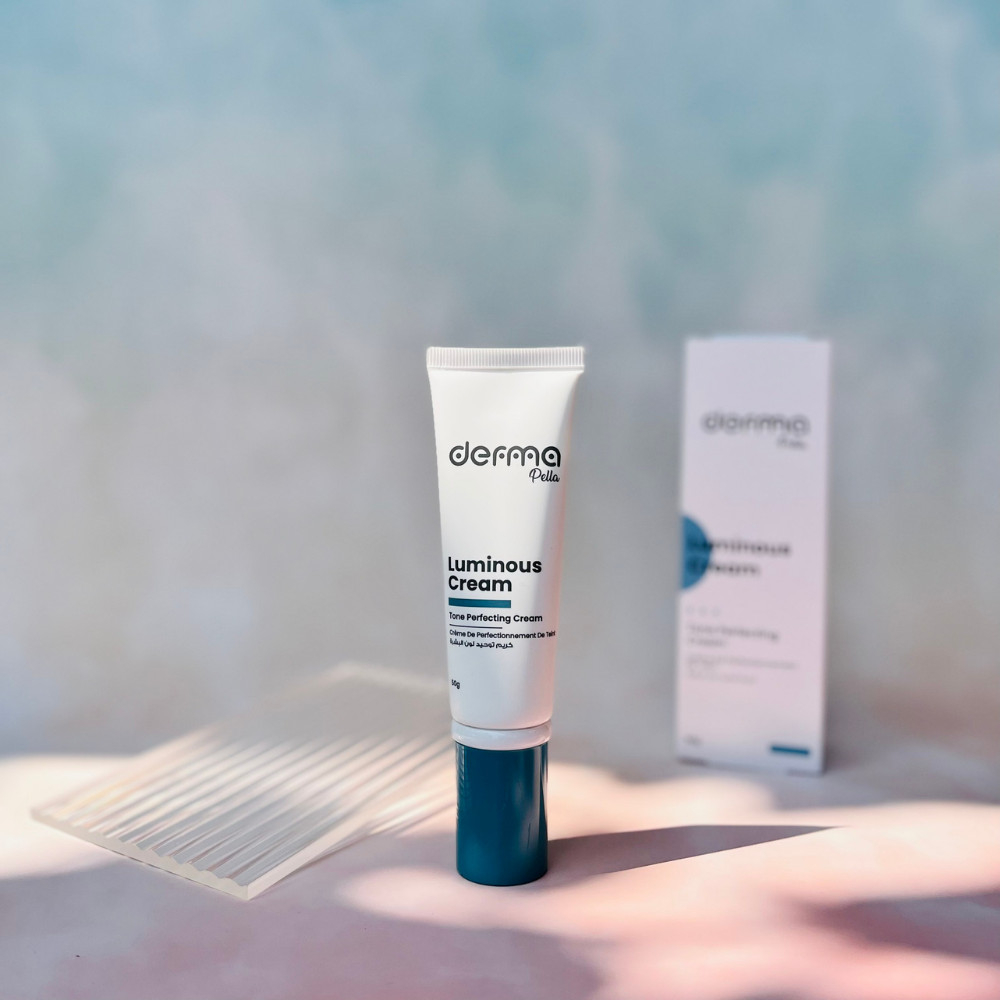 Kem nâng tông làm sáng da bảo vệ và duy trì độ ẩm cho da se khít lỗ chân lông Derma Luminuos Cream - CHUSA