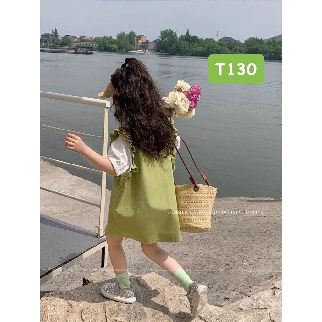 T130 Váy xanh bèo cổ trắng cho bé gái