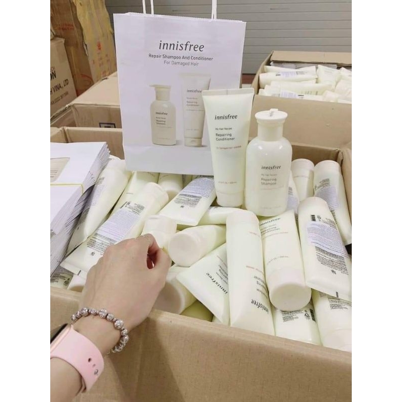 Cặp gội xả innisfree 2in1 thanh lý
