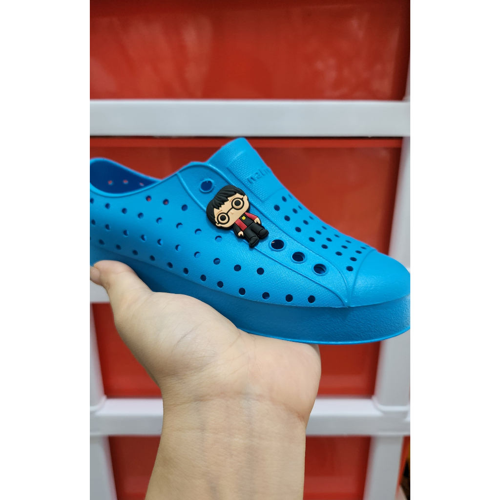 Sticker / charm gắn giày