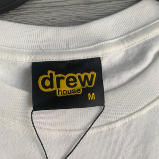 ÁO THUN GẤU DREW