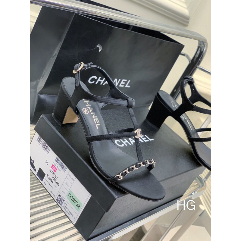 Sandal Cao cấp full box túi bil,Quai mảnh ôm chân tôn dáng siêu sang với xích làm điểm nhấn