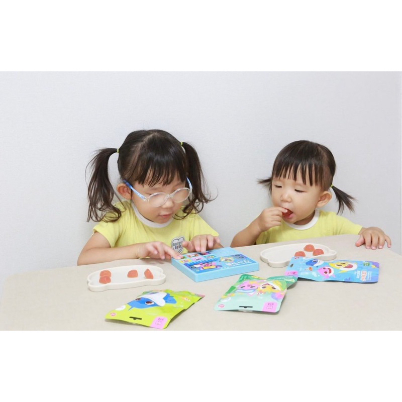 KẸO DẺO TRÁI CÂY BABYSHARK HÀN QUỐC CHO BÉ