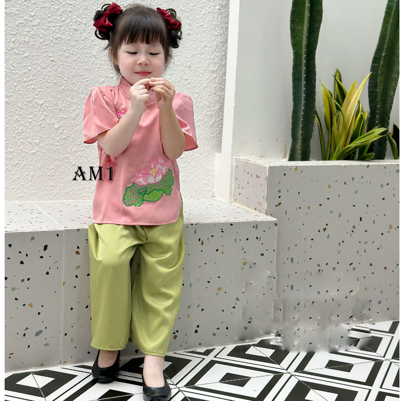 Bộ quần áo trẻ em TB366 Đồ bộ bà ba thêu hoa sen cho bé gái xinh xắn