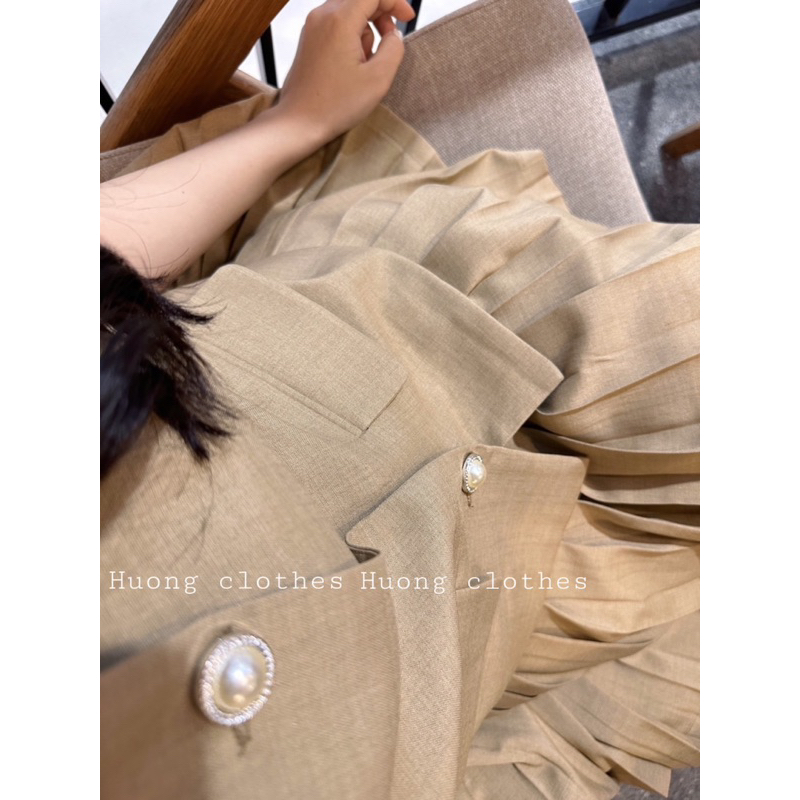 Set Áo + Chân Váy Dập Ly