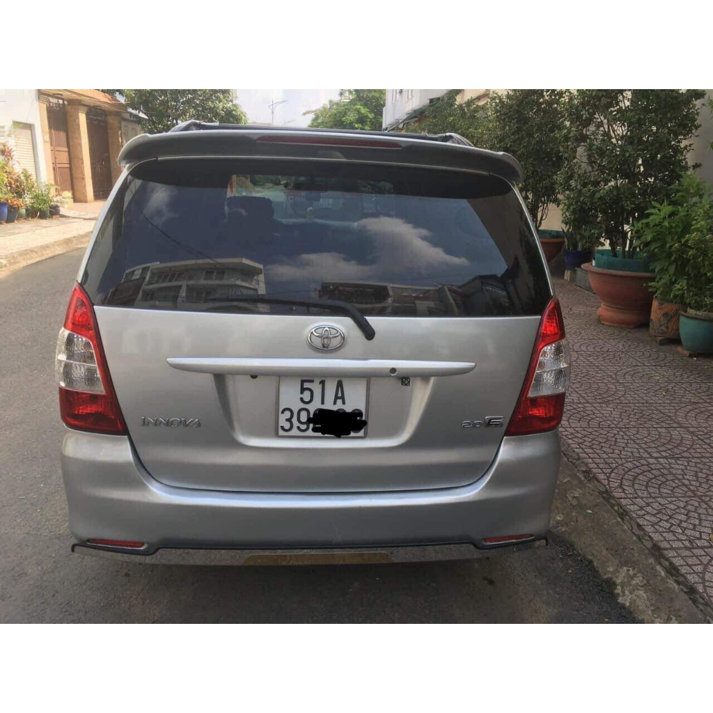 Cản sau inox Innova 2006-2022 inox tấm