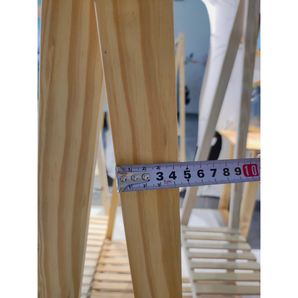 Kệ treo quần áo chữ A Thik Decor KT 135*100*37cm, giá treo quần áo decor phòng bằng gỗ thông tự nhiên