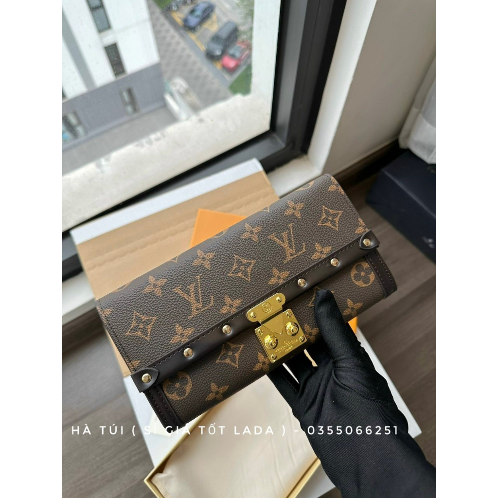 Ví dài nữ Eo vì khóa vuông vip dày dặn vừa đt