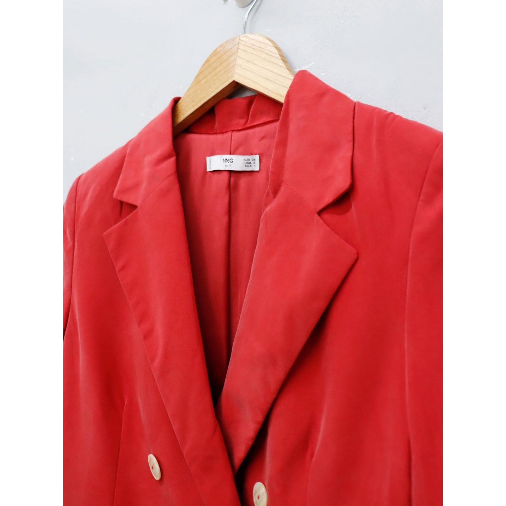 Áo blazer M.N.G chất tencel modal  #650k -> #360K