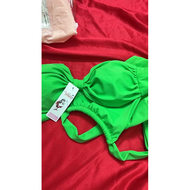 Bikini áo tắm 2mảnh lọt khe siêu mảnh