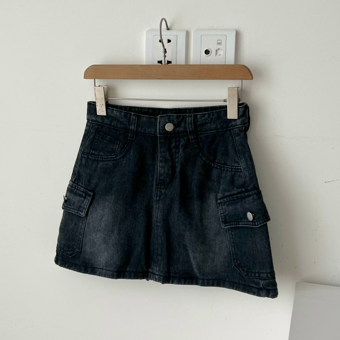 Chân Váy Bò Dáng Ngắn, Chân Váy Jean Phối Túi Hàng Công Ty 3 size SML