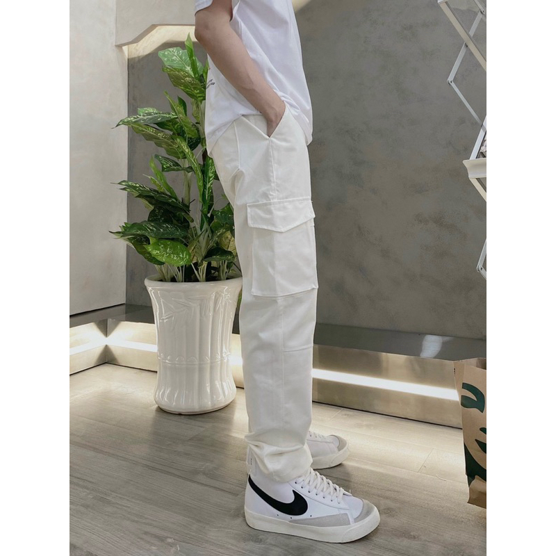 Quần jogger kaki túi hộp màu trắng lưng nịt