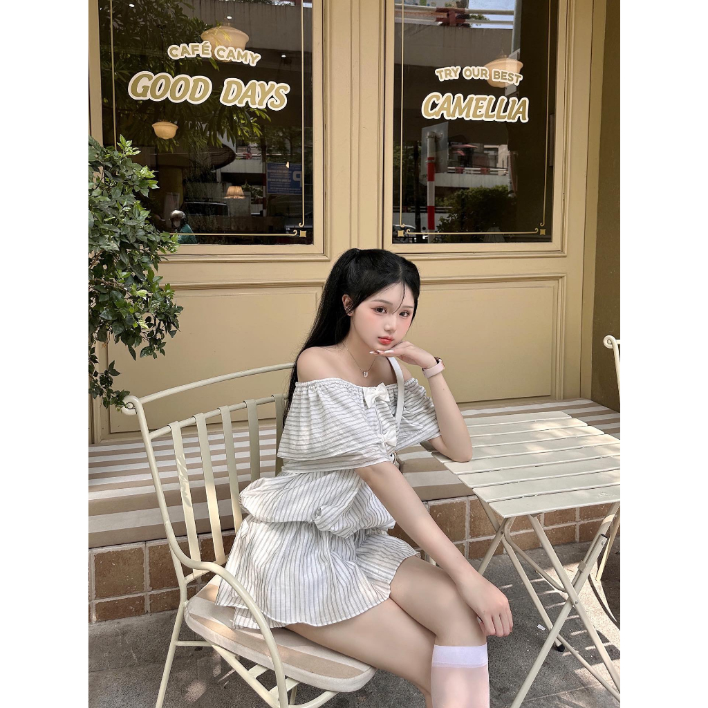 Set bộ Sarah 2 màu trễ vai tiểu thư bo chun chiết eo đính kèm nơ