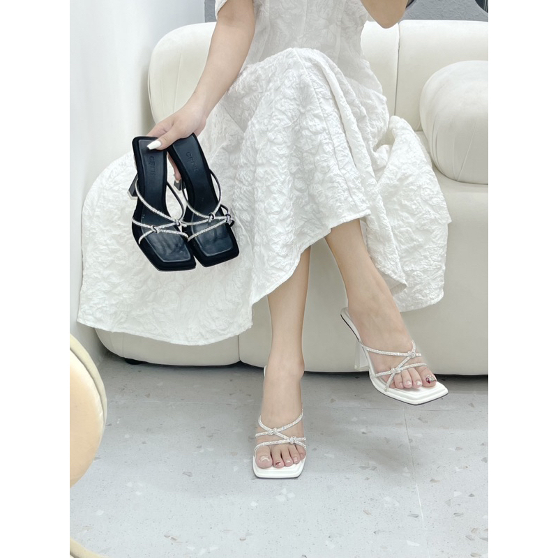 Cao gót quai dây mảnh gút đính đá gót nhọn 8 cm