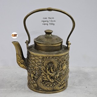 Ấm trà rồng cuộn bằng đồng