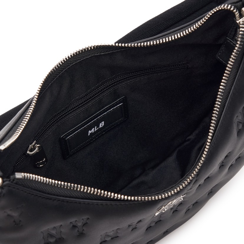 Túi Da MLB Classic Monogram Embo Cross Type Hobo Bag Boston Red Sox New York Yankees màu trắng và đen